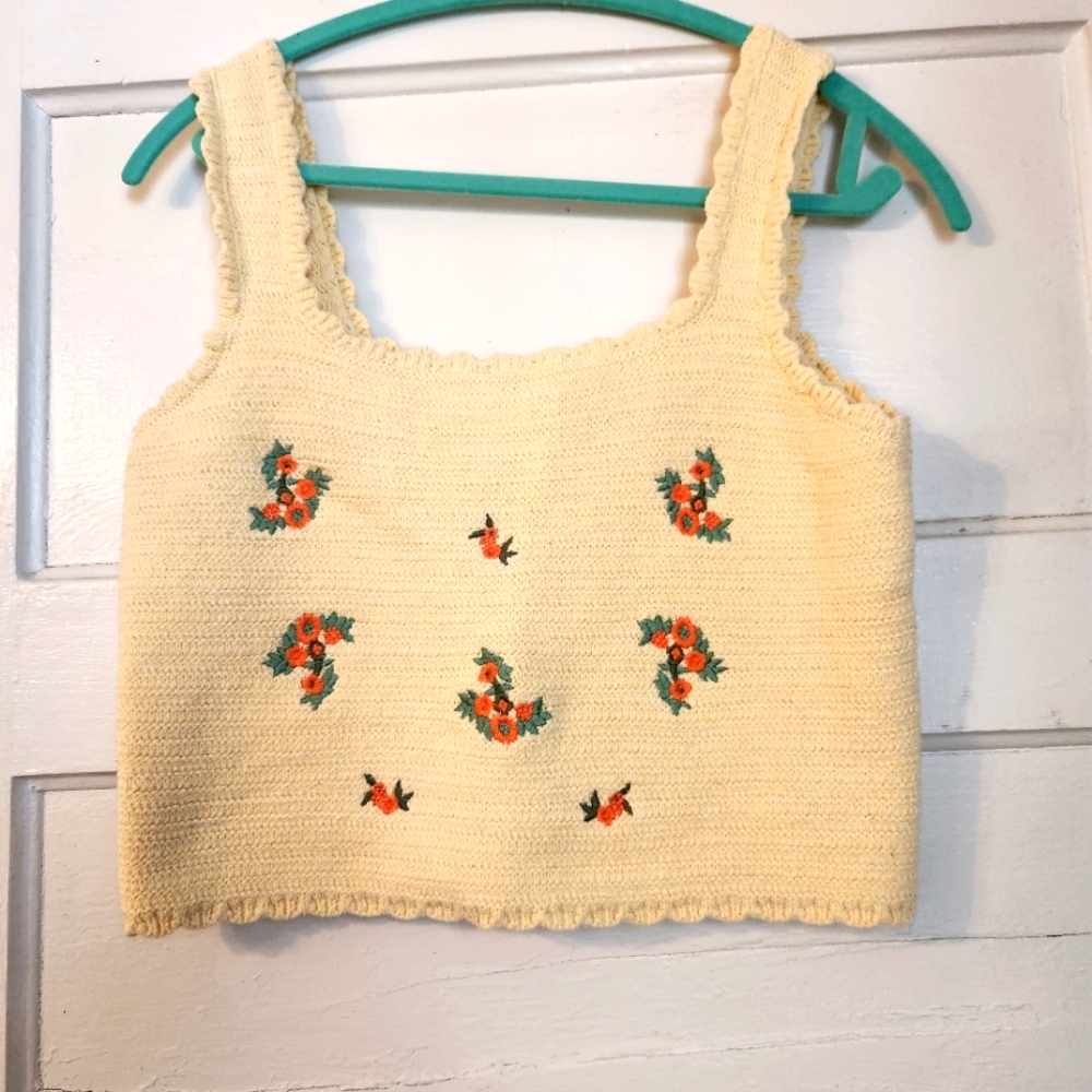 Cider Crop Top, Floral Crochet Tank, EUC Cream Tan Red Flowers Sz 0XL = 12 / 14